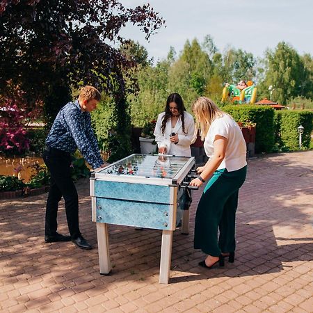 Resort Holiday Natural - Gosciniec Zacisze Chmielno Buitenkant foto