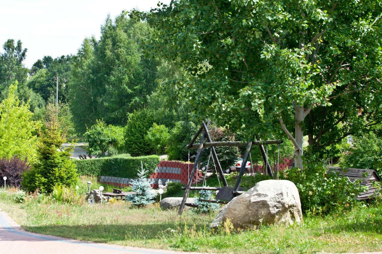 Resort Holiday Natural - Gosciniec Zacisze Chmielno Buitenkant foto