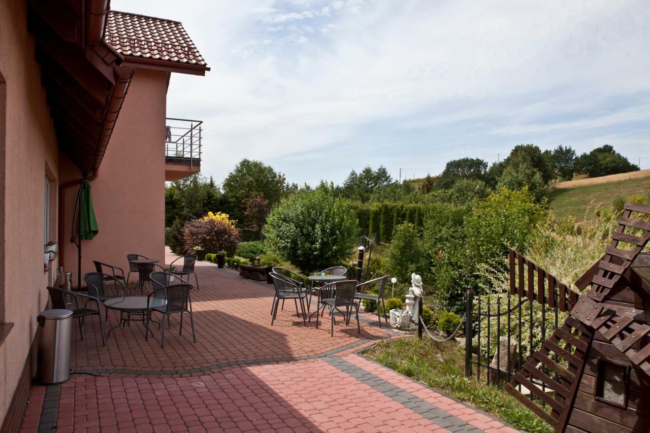 Resort Holiday Natural - Gosciniec Zacisze Chmielno Buitenkant foto